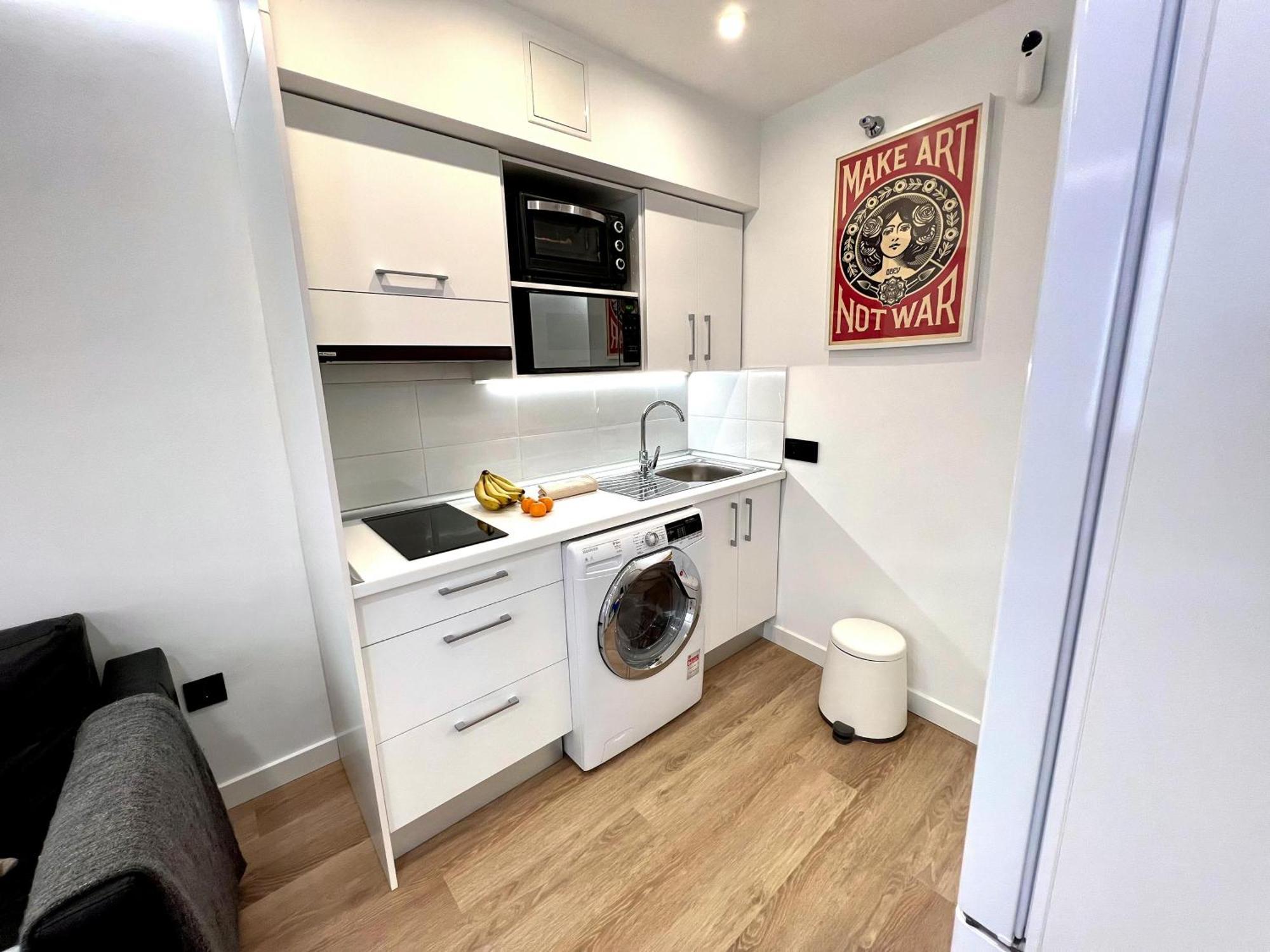 Apartment In The Heart Of Madrid-Piso En Malasana Eksteriør billede