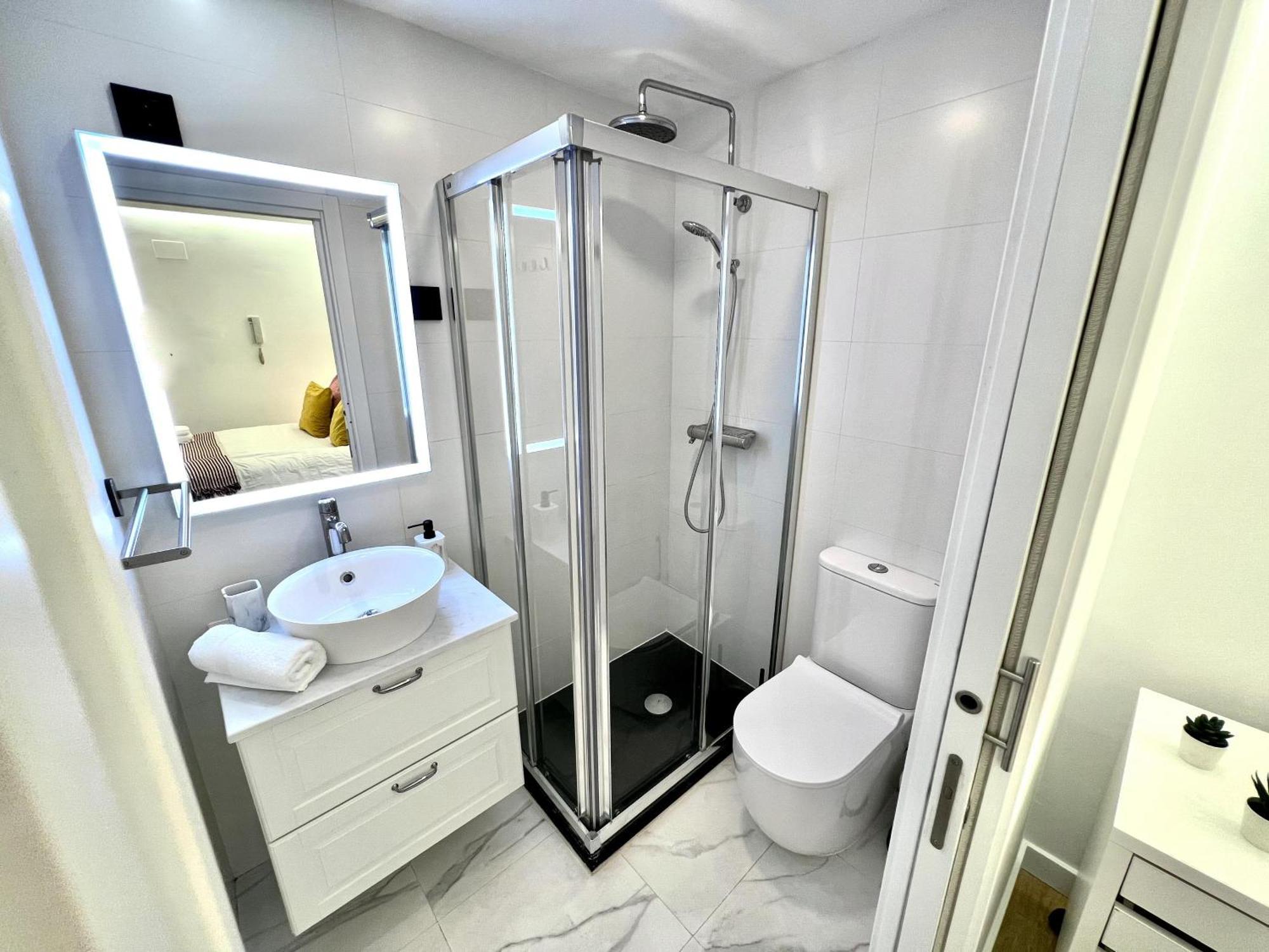 Apartment In The Heart Of Madrid-Piso En Malasana Eksteriør billede