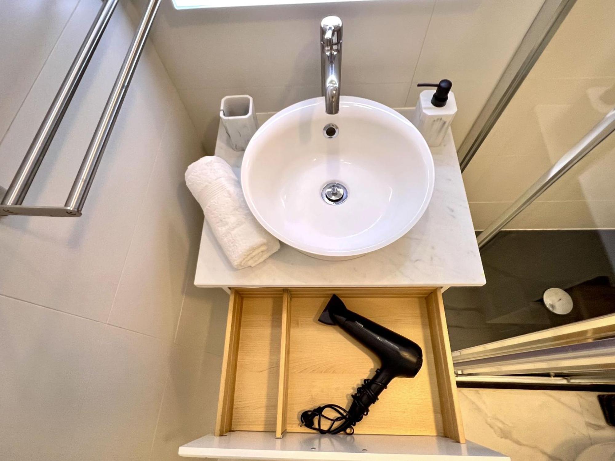 Apartment In The Heart Of Madrid-Piso En Malasana Eksteriør billede
